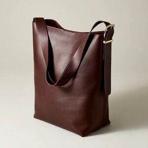 The Essential Medium Bucket Tote